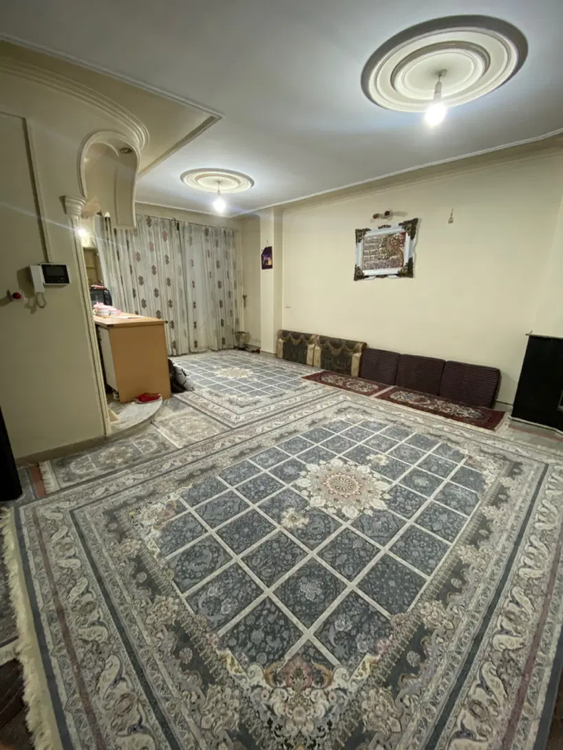 آپارتمان ۸۳ متر تک واحدی عمارت
