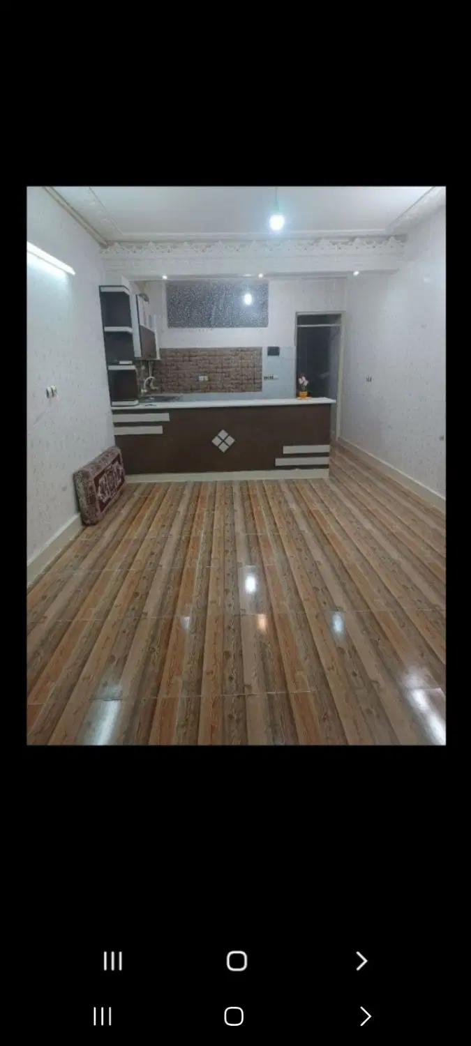 اجاره دو طبقه مشترک به دو خانم‌ میدم اجاره