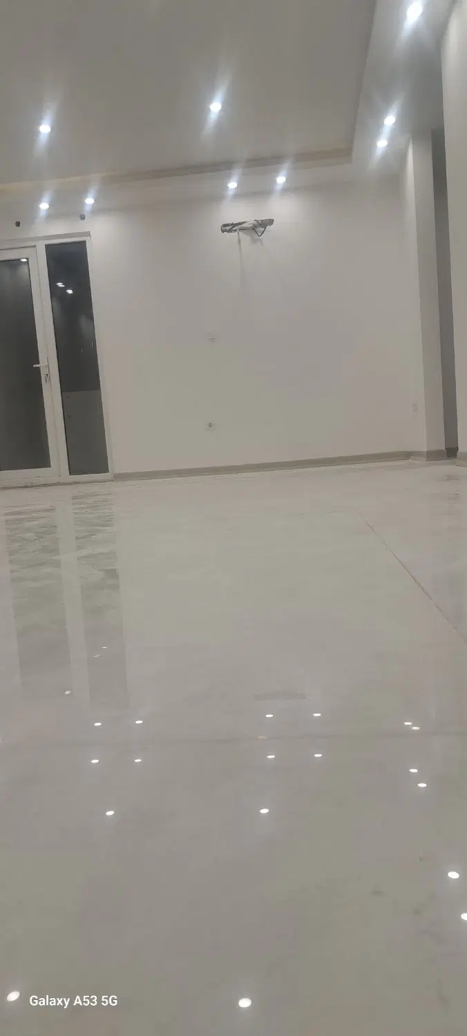 واحد اداری ۹۵متر رو خواب فول امکانات