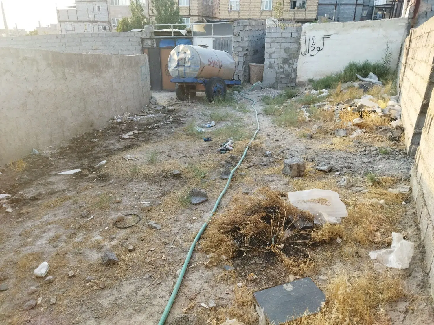 فروش زمین حصار