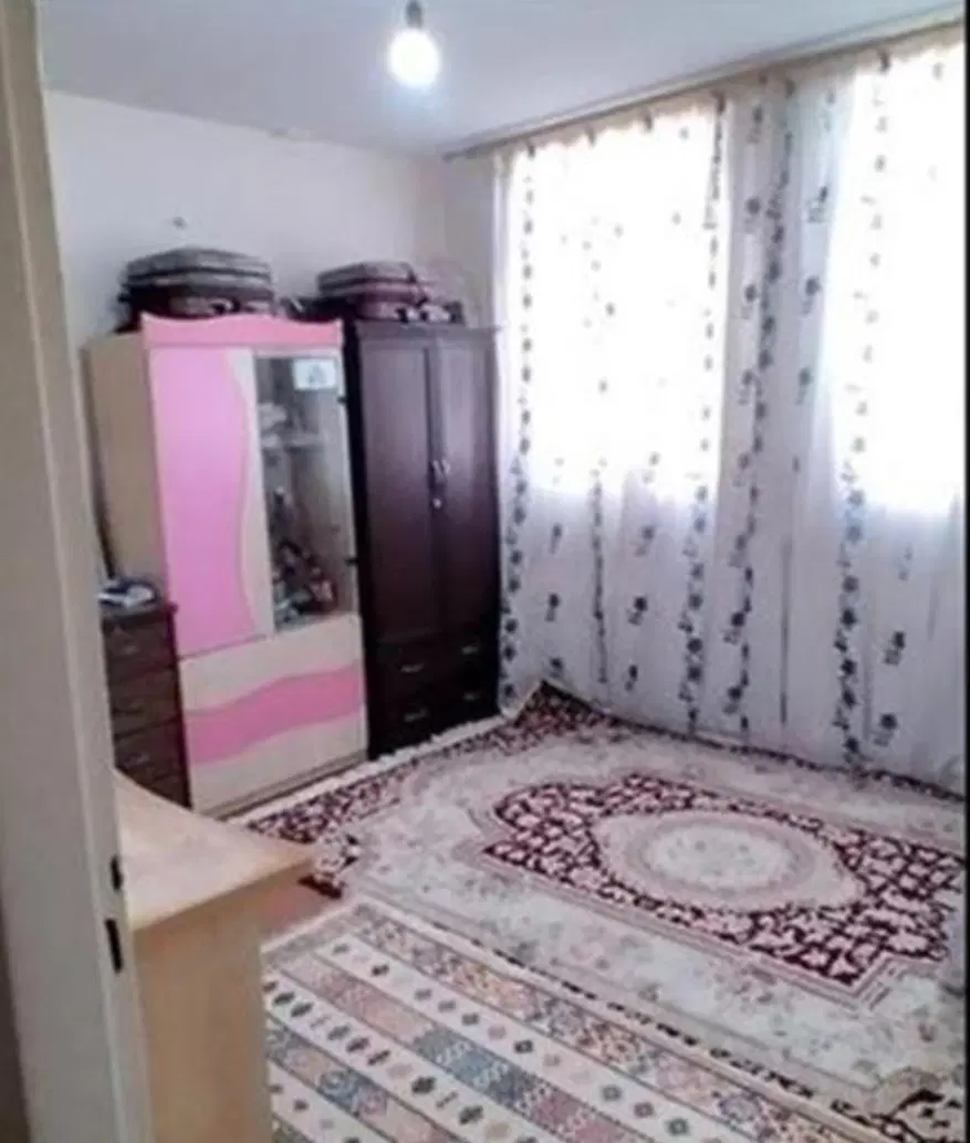آپارتمان دو خوابه پشت درمانگاه رشدیه
