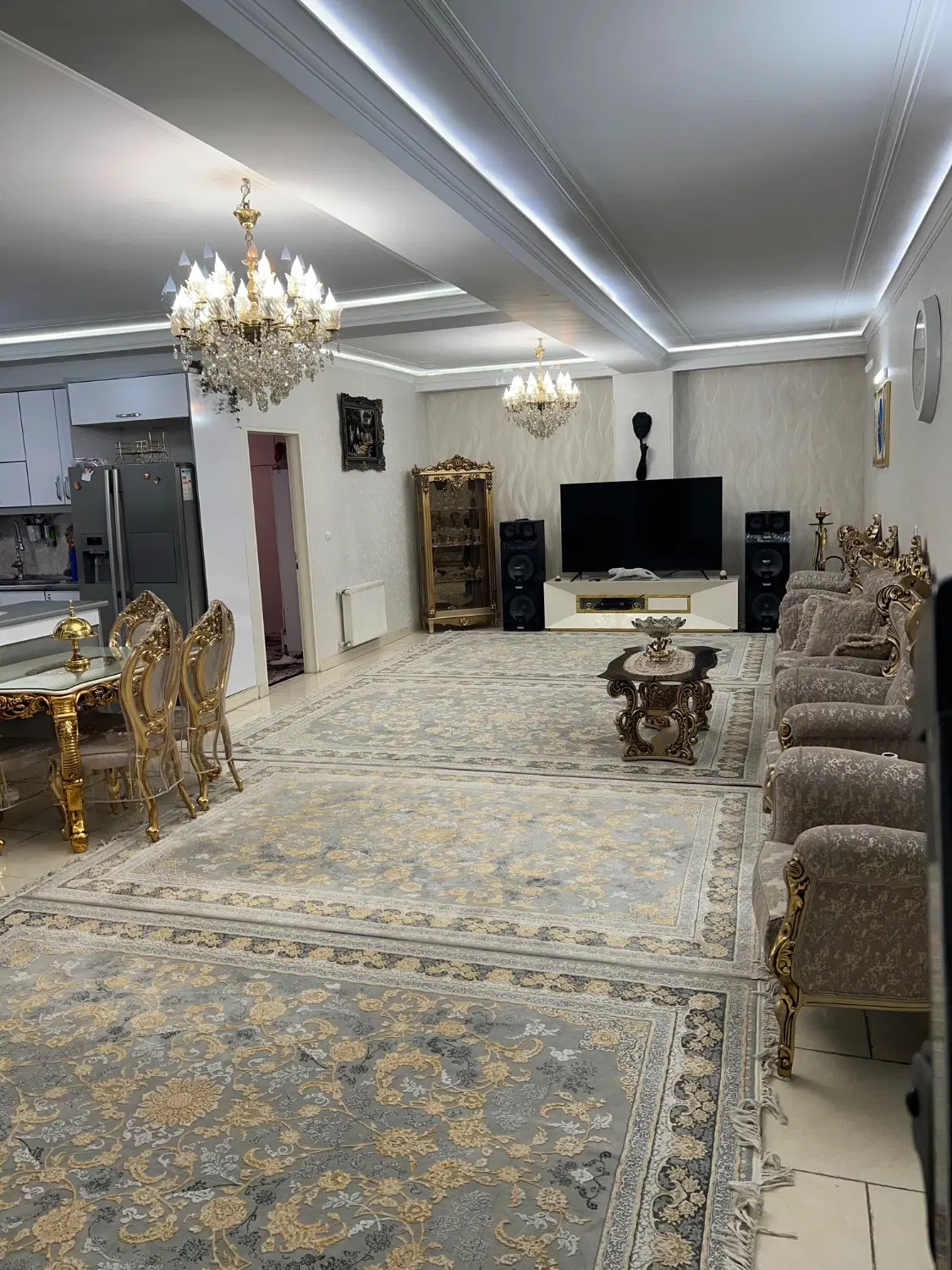 آپارتمان ۱۰۰ متر عروسک