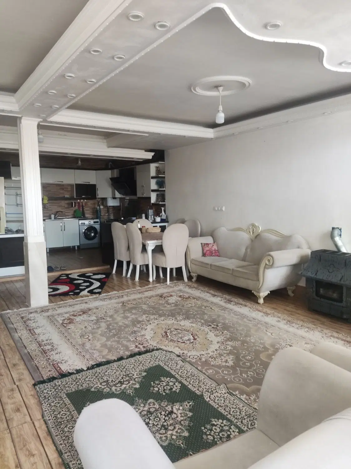 طبقه دوم منزل ویلایی