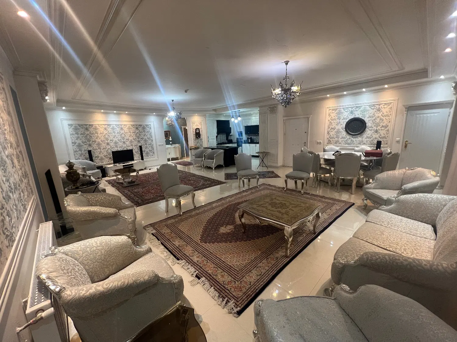 آپارتمان ۱۶۵ متر شهرک کشاورزی دو واحده