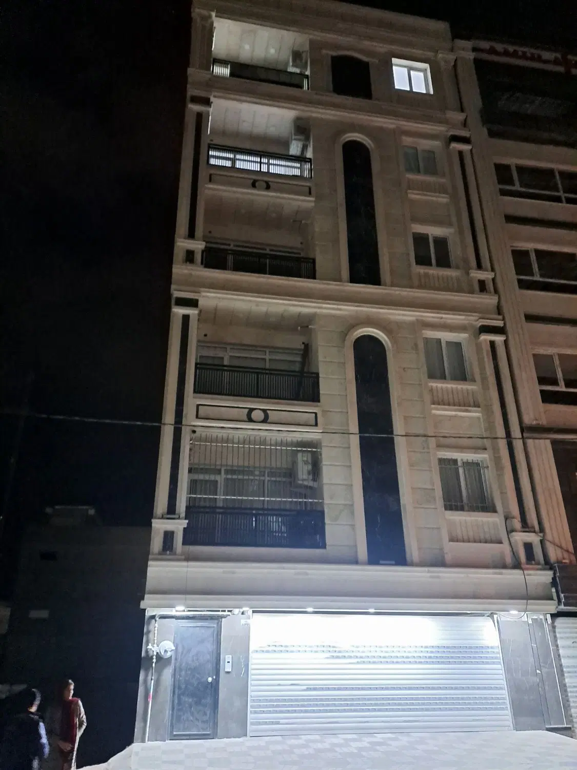 آپارتمان شیک و اکازیون فول شهرک قدس