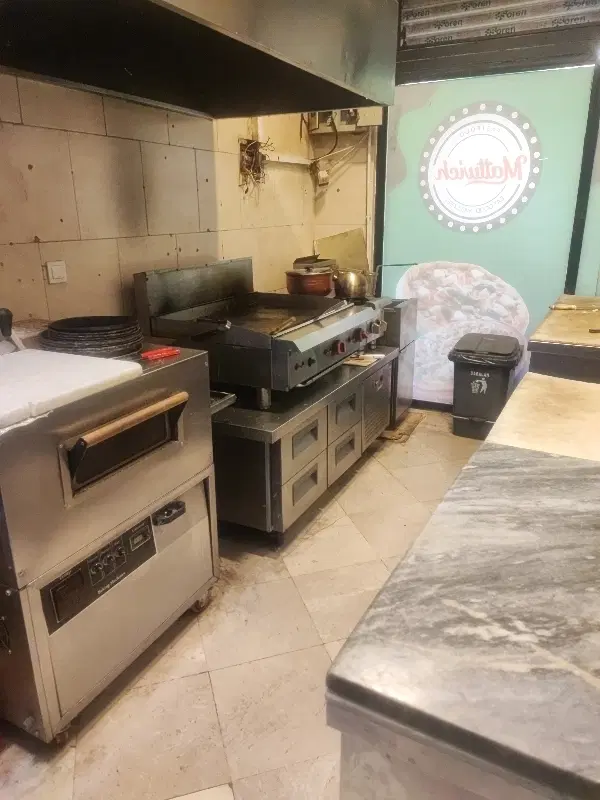 واگذاری کامل فست فود