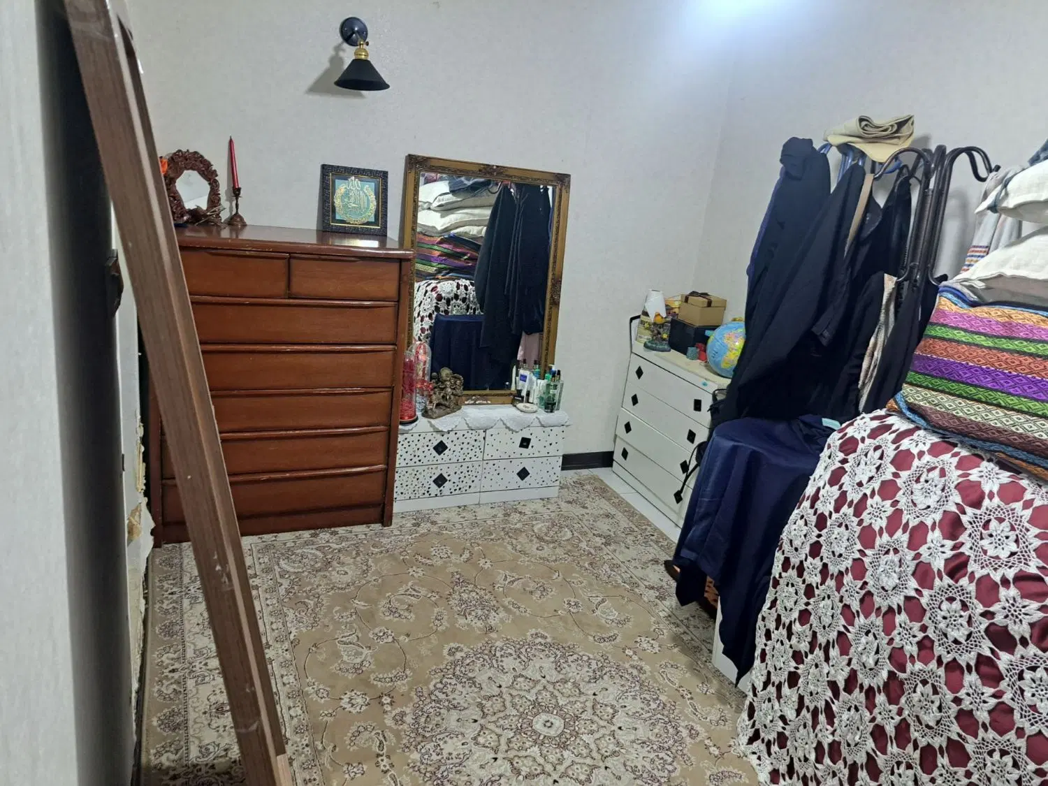 یک واحد۷۰متری شهرک امام