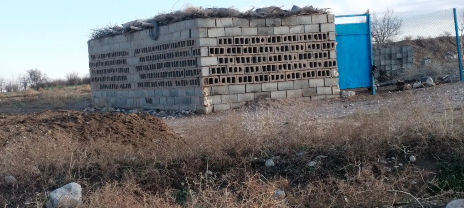 زمین فروشی سر 2 نبش
