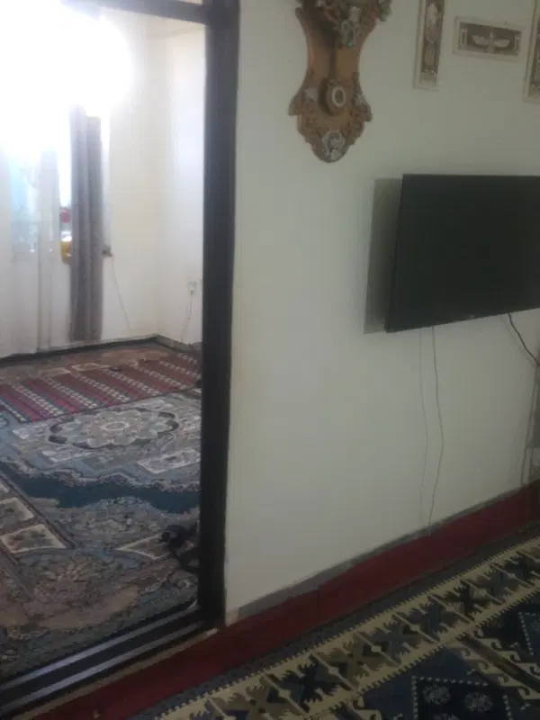 ساختمان مسکونی