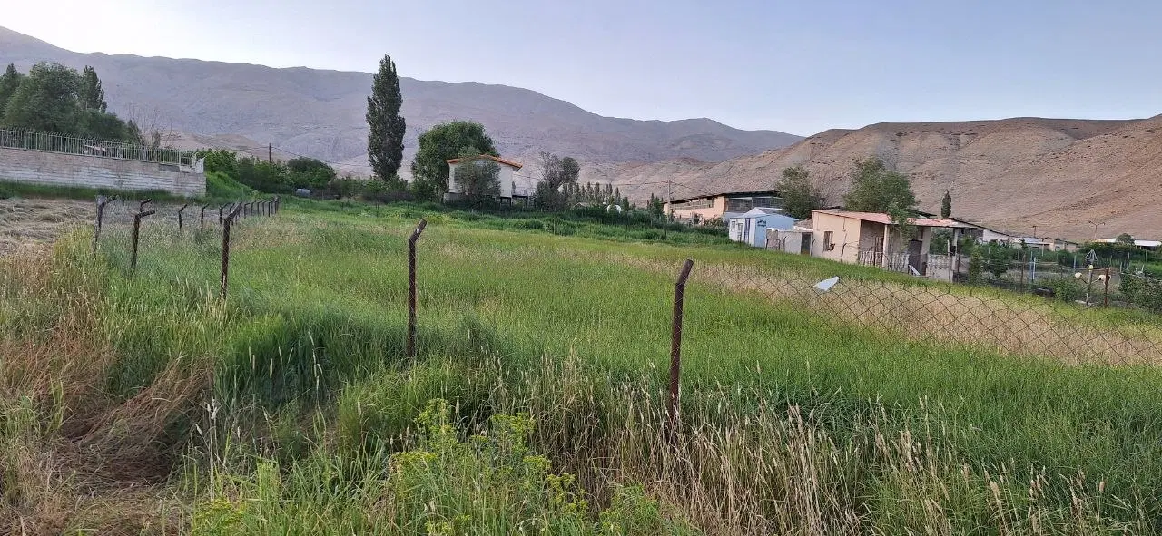 زمین ۱۲۶۱ متری تک برگ سند