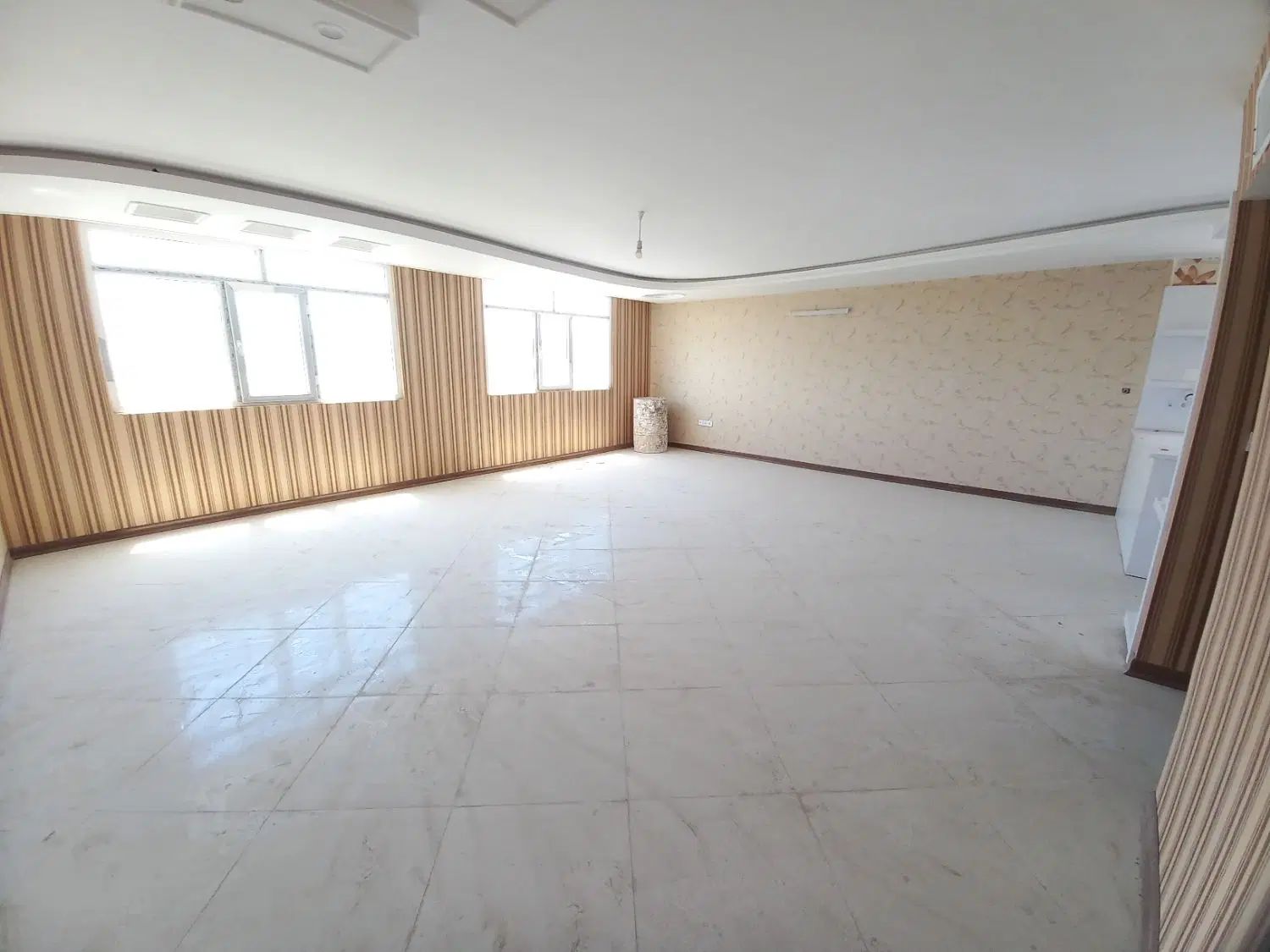آپارتمان ۱۲۰ متری فول امکانات صفر مطهری ۵۳