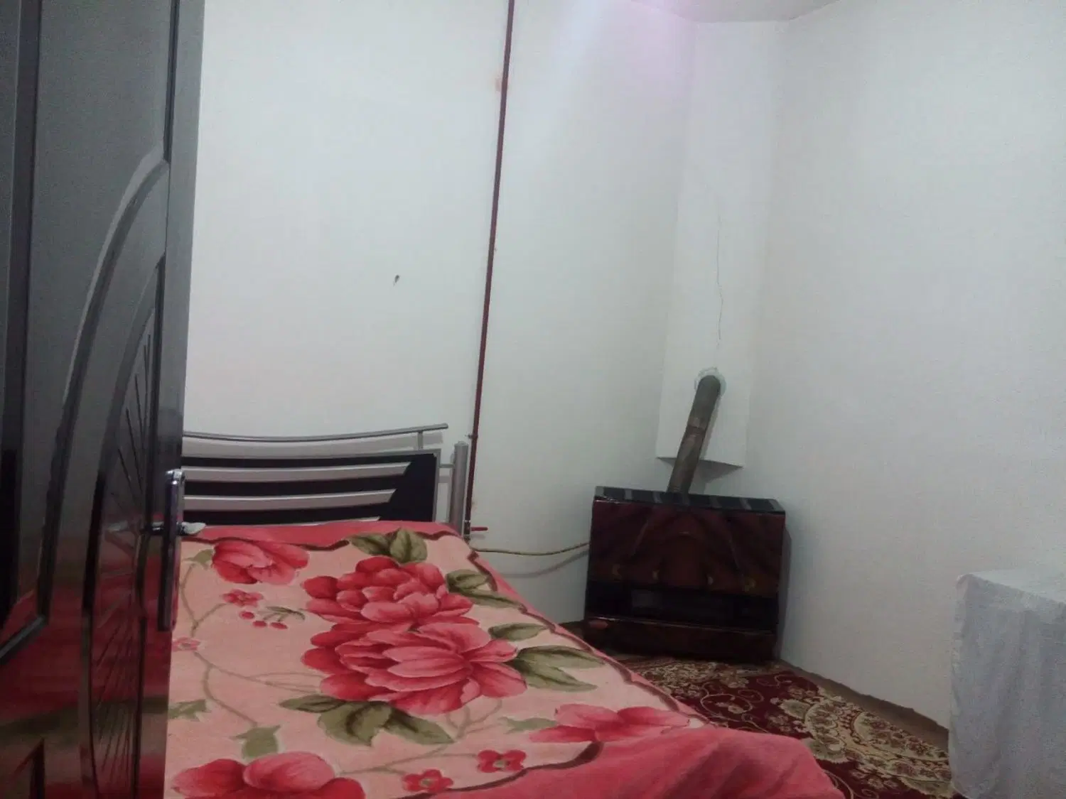 آپارتمان دوخوابه 80متری سردونبش