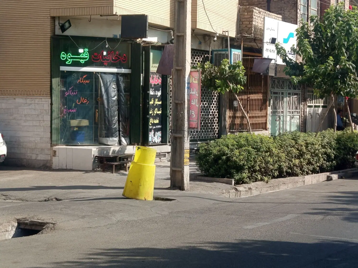 مغازه بهترین لوکیشن دونبش پاخور بسیار خوب