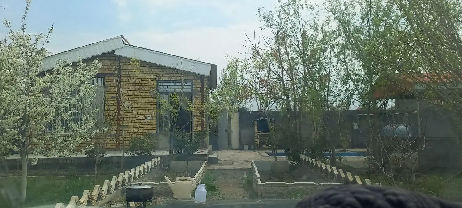 باغ ۵۵۰ متری در حاشیه کمربند سبز