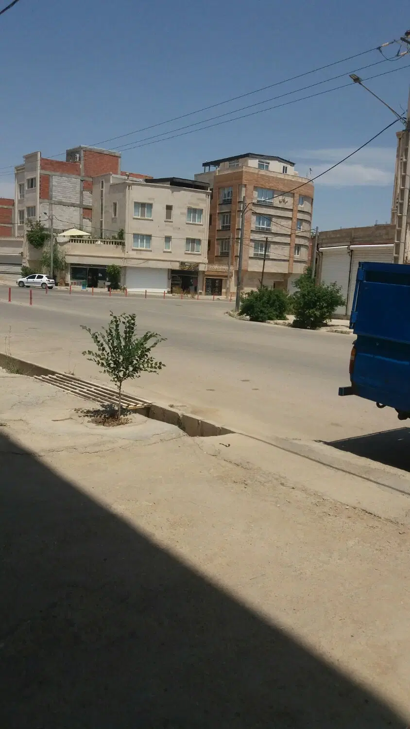 مغازه تجاری حدودا  ۲۶ متر در حاشیه ویلاشهر