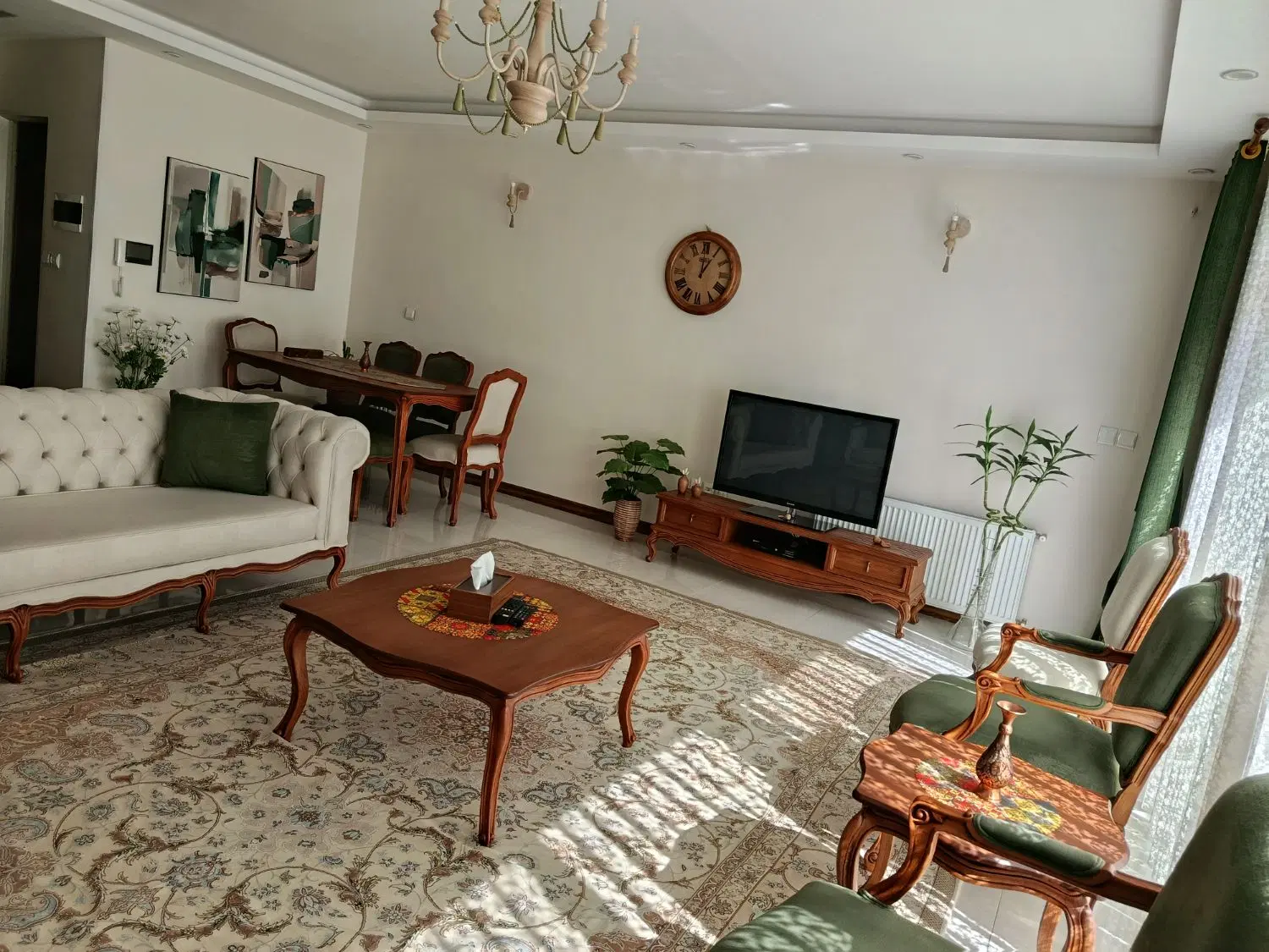 ویلایی استسنائی، چهاراه راه رزمندگان.
