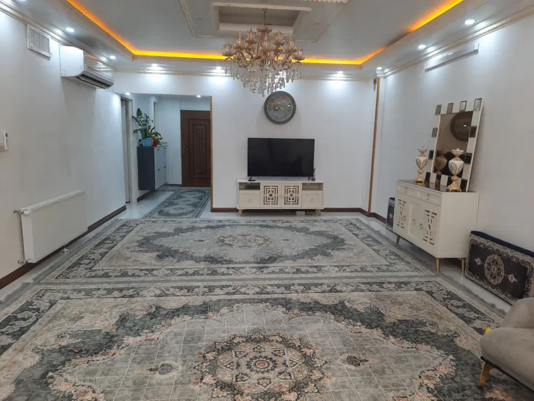 آپارتمان ۱۱۷مترخیابان ۲۰متری