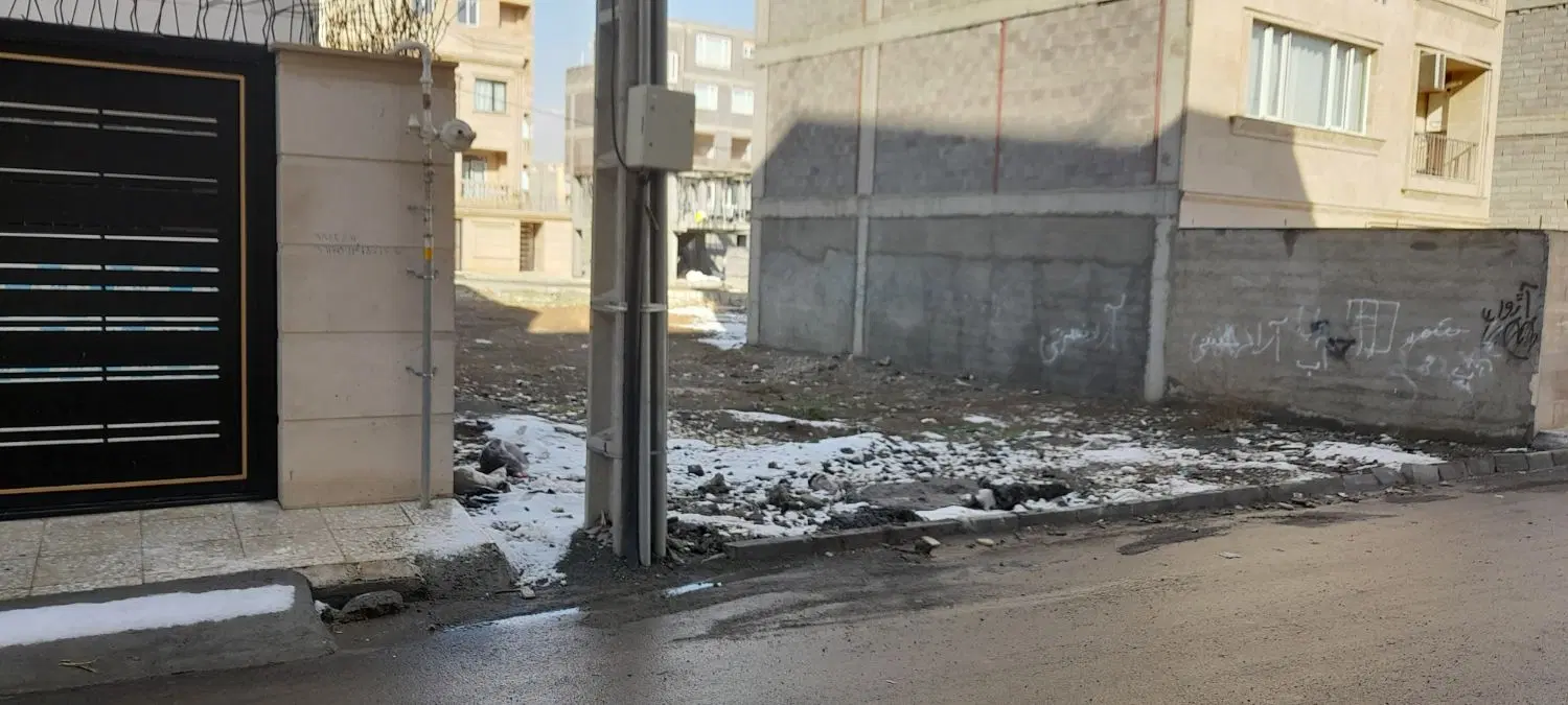 زمین مسکونی بلوارکامگار ۱۸۶متری عرض۱۲_۵ شمالی