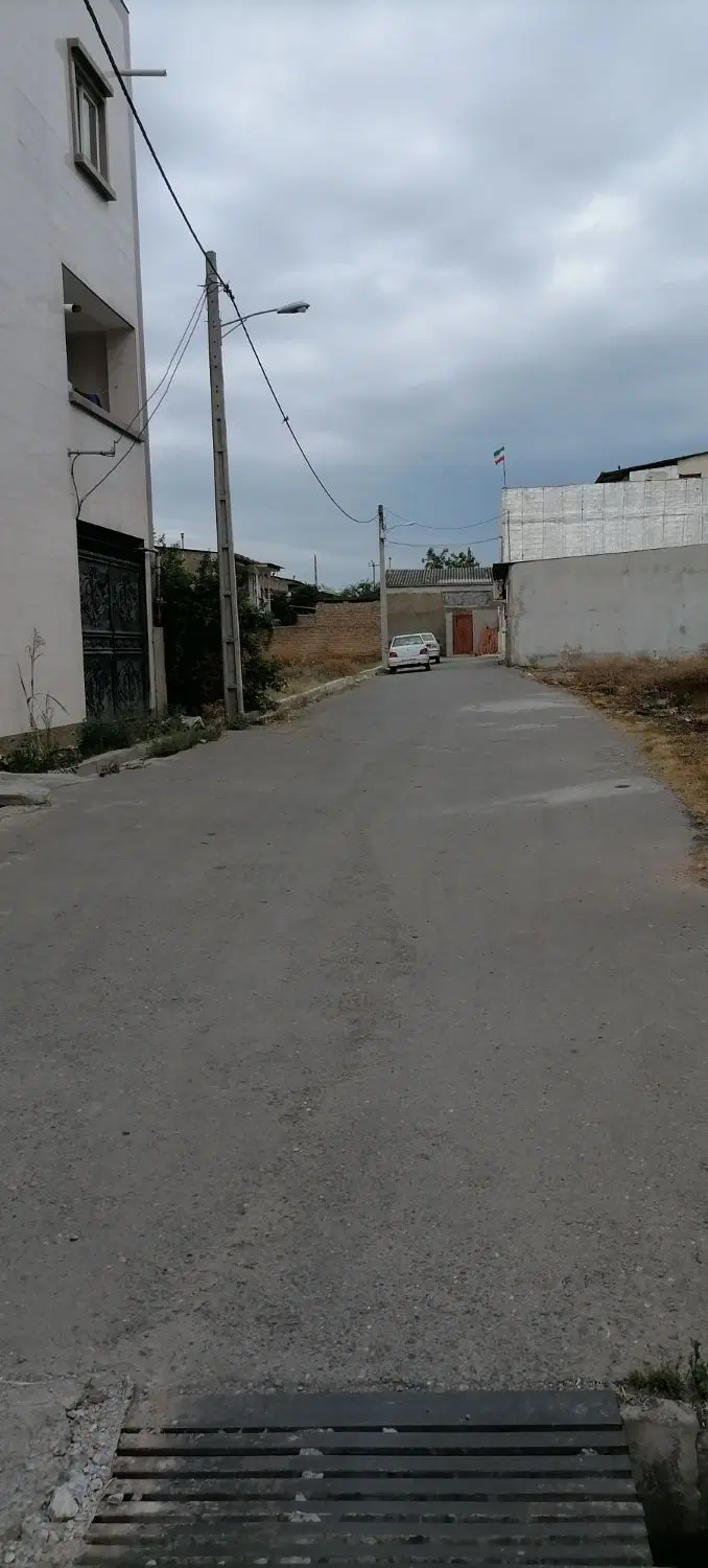 زمین مسکونی