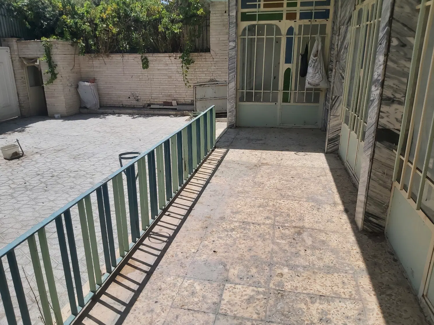 فروش خانه ویلایی در نهاوند