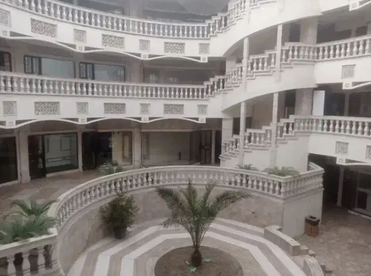 مغازه پارادایس لاهیجان