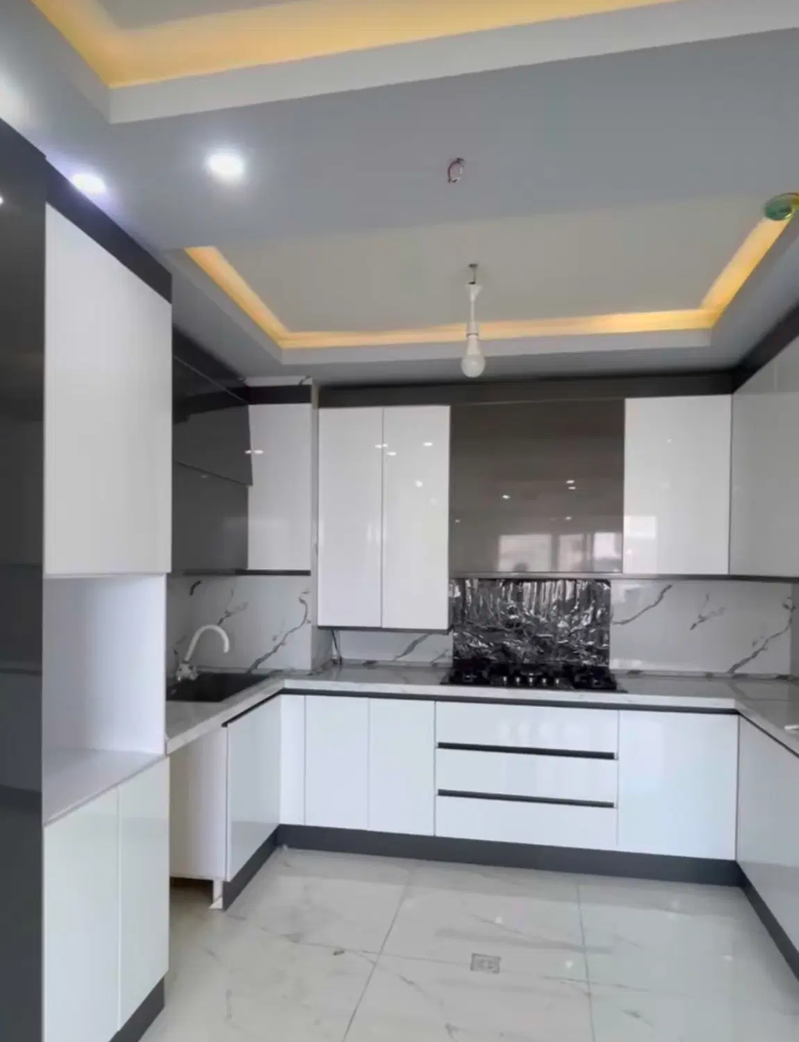 فروش آپارتمان۹۸متری نوساز