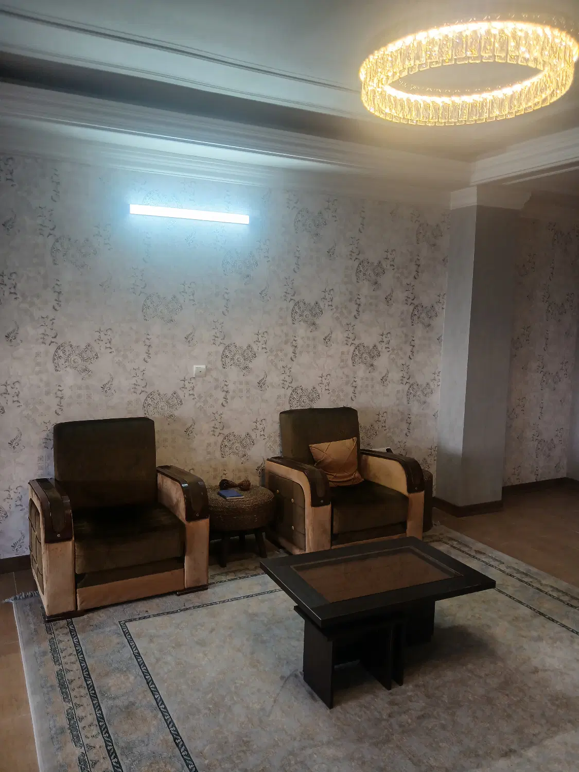 فروش آپارتمای ابتدای کوی پردیس