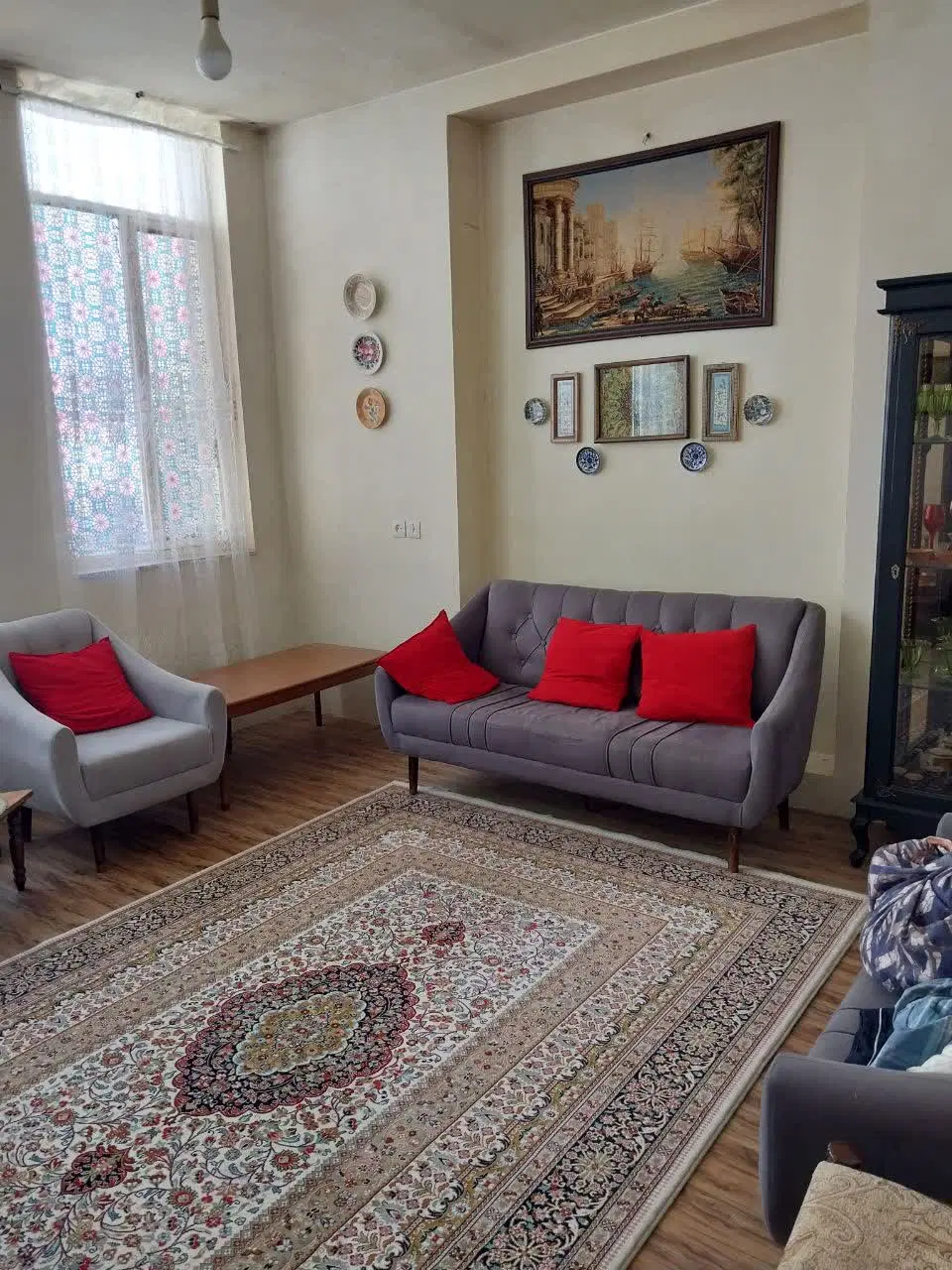 اجاره یک طبقه مسکونی در مرکز شهراراک