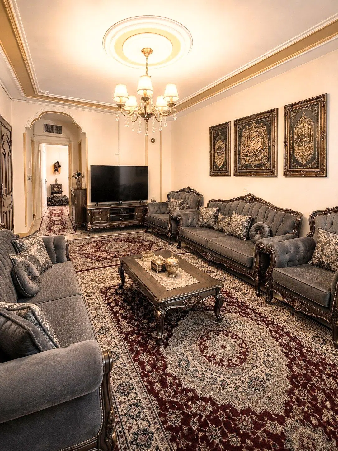 ۷۲ متری _ ۲ خواب بزرگ _ رو بنما _ پارکینگ سندی