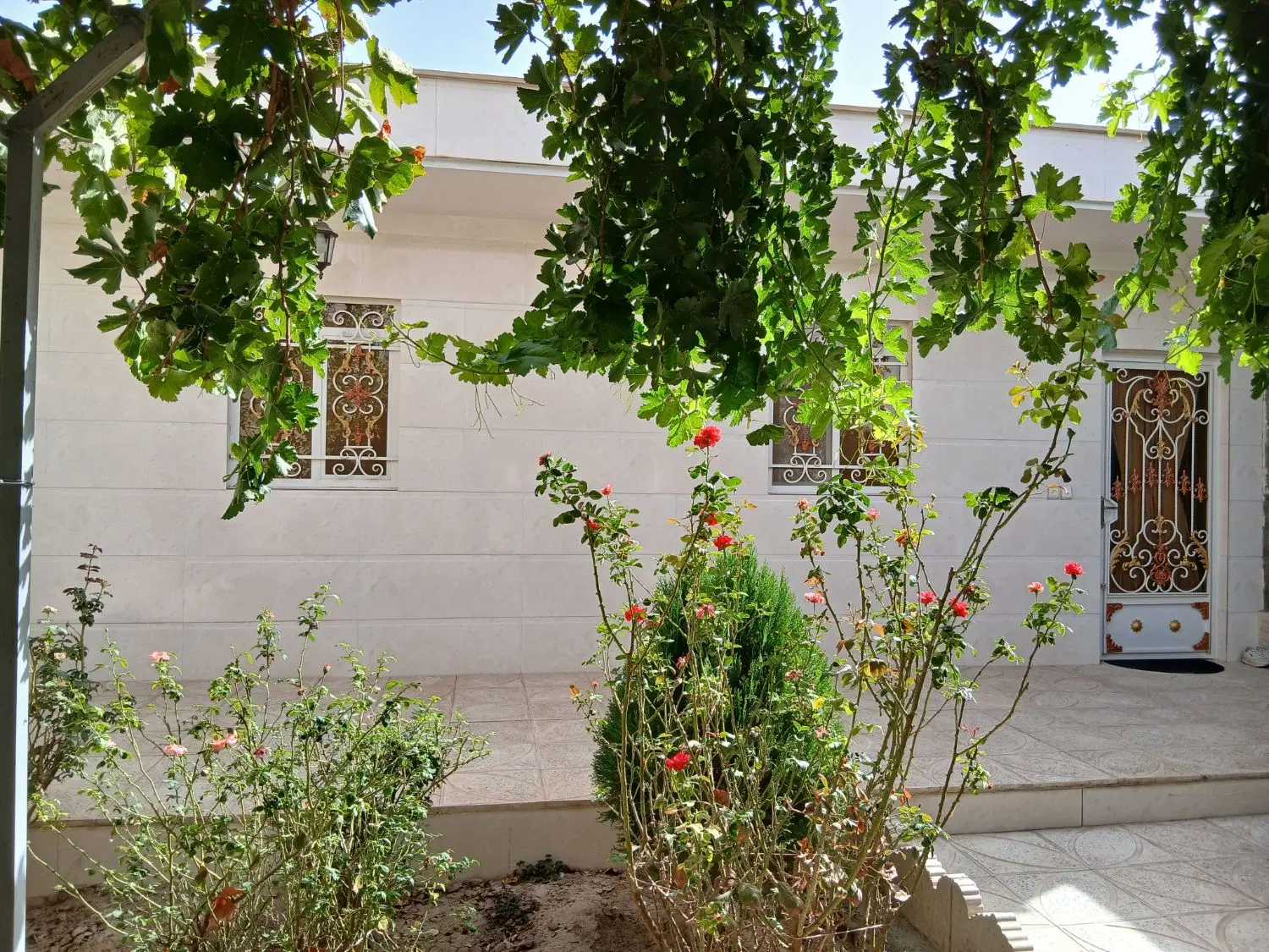 منزل مسکونی