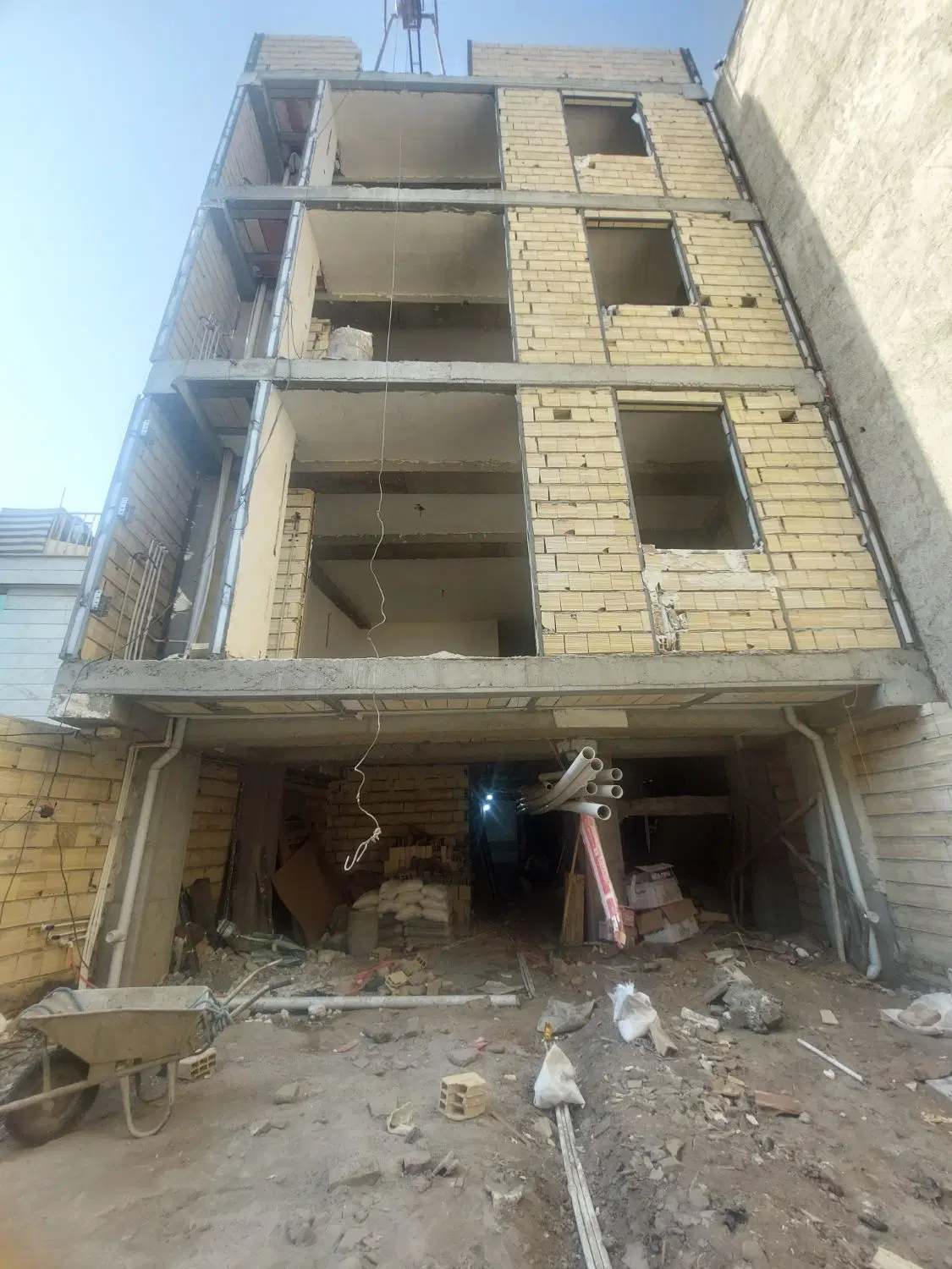 ۸۵متری دو خواب سعدی