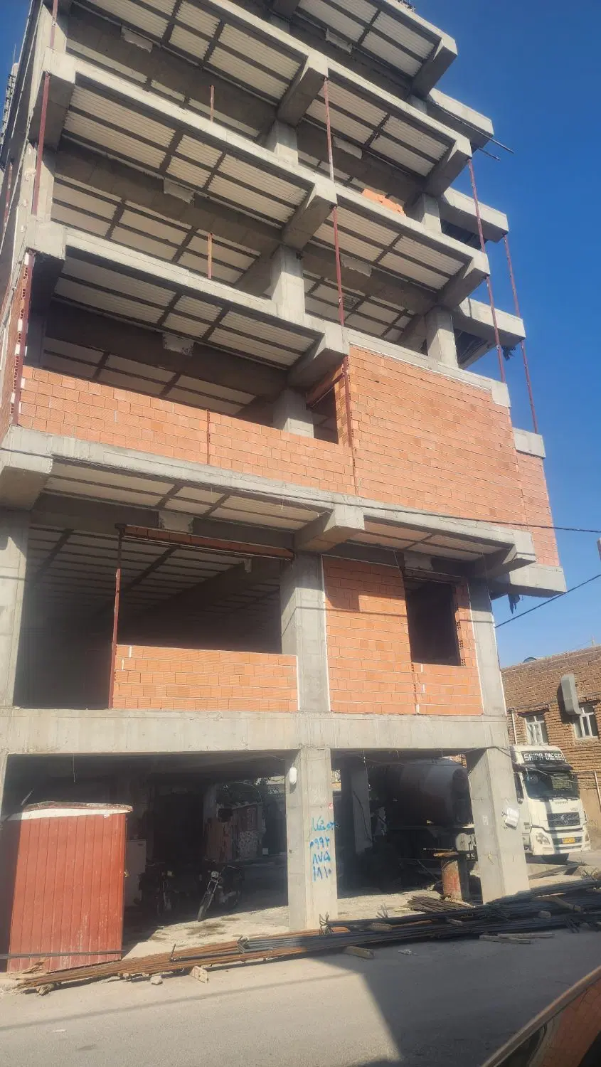 اپارتمان آزادی