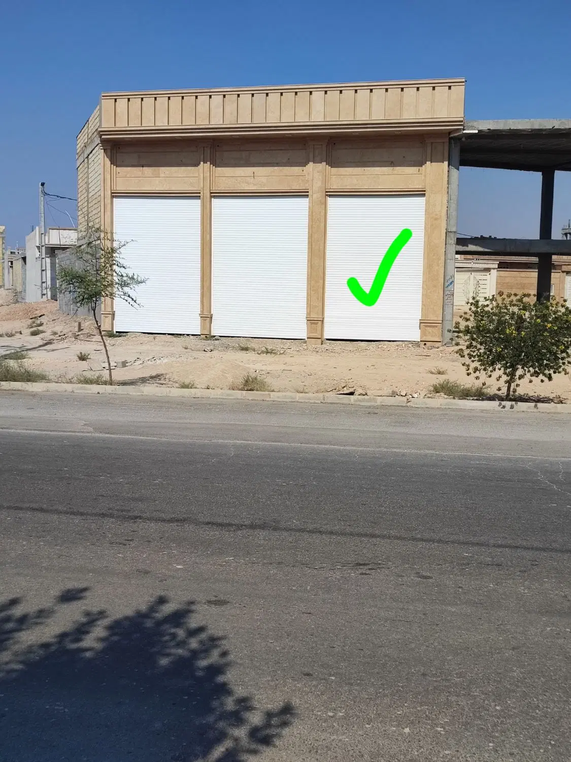 فروش یک دهنه مغازه بزرگ 103 متری دو کله