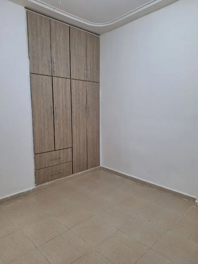 واحد ۸۵ متریی شریعتی روبه روی کلوپ ورزشی
