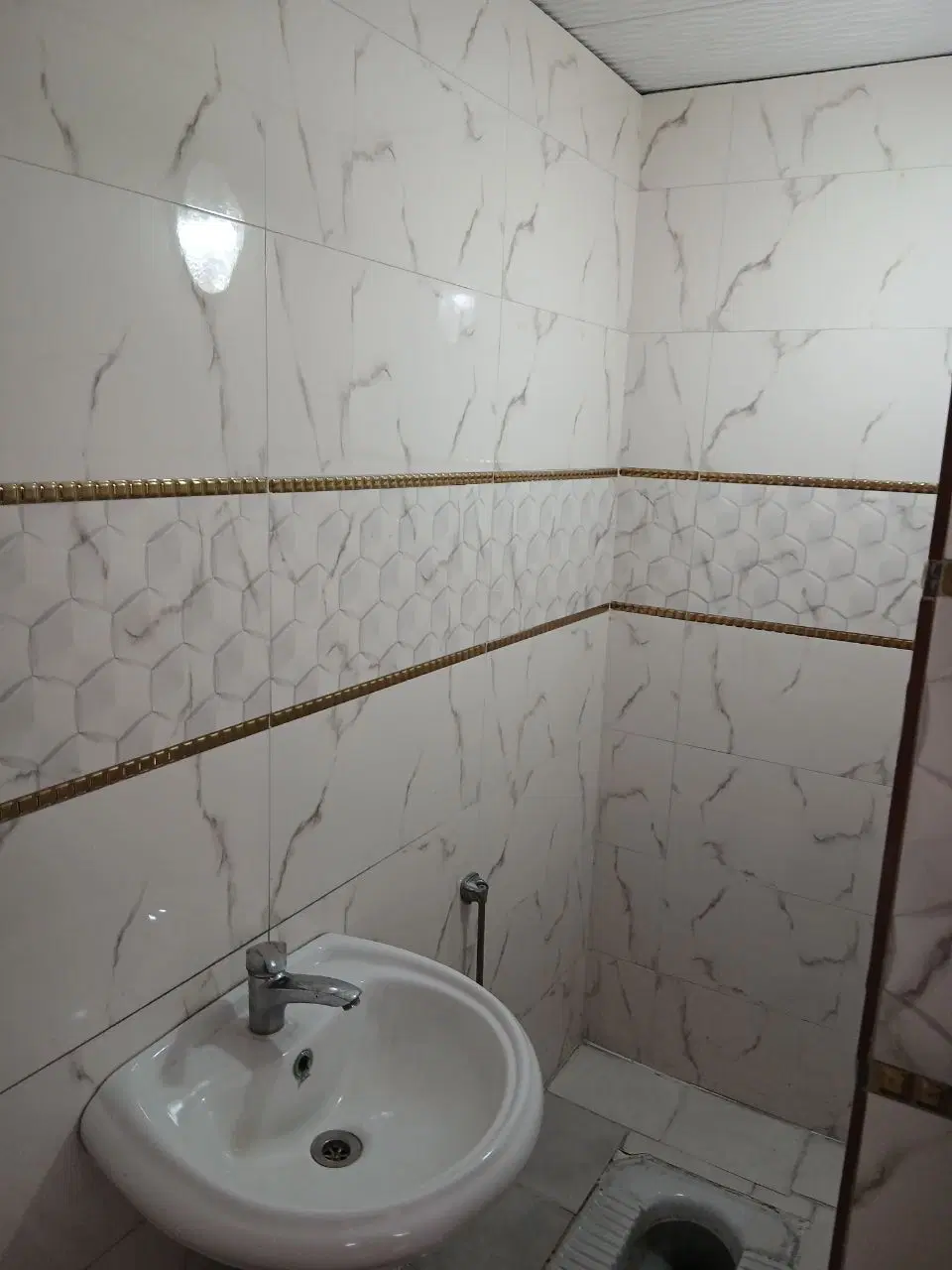 اجاره یک واحد زیر زمین تجاری