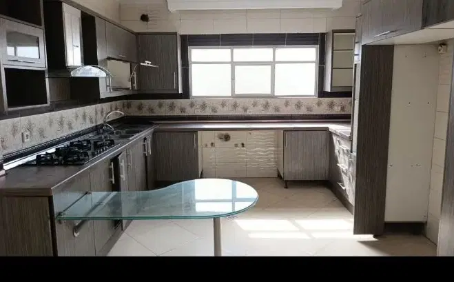 ۱۳۰ متر تکواحدی