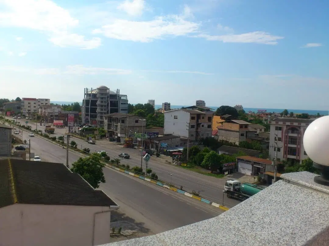 جنگل ودریا تو مشتت داری
