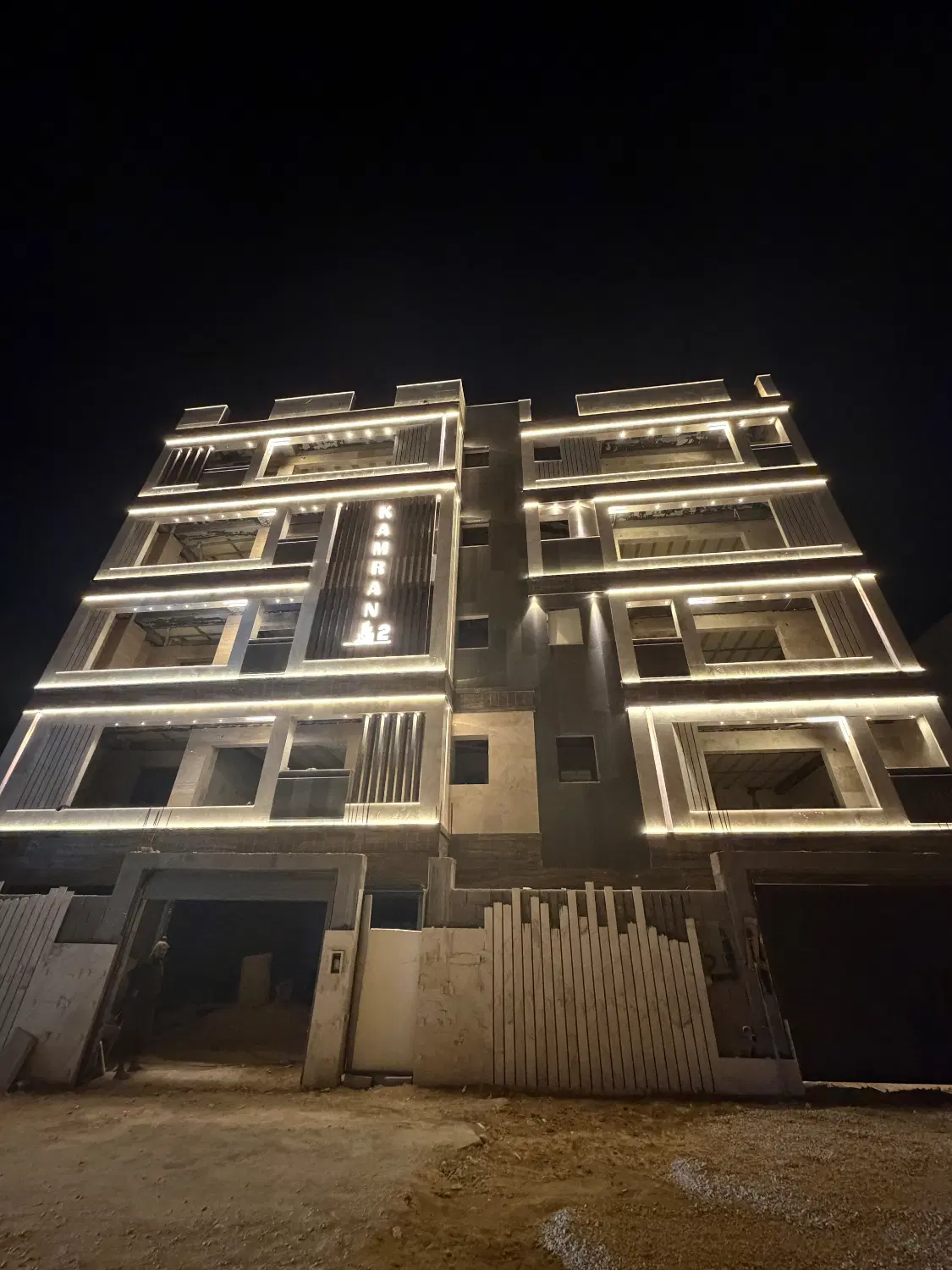 فروش واحد نوساز شهر جم