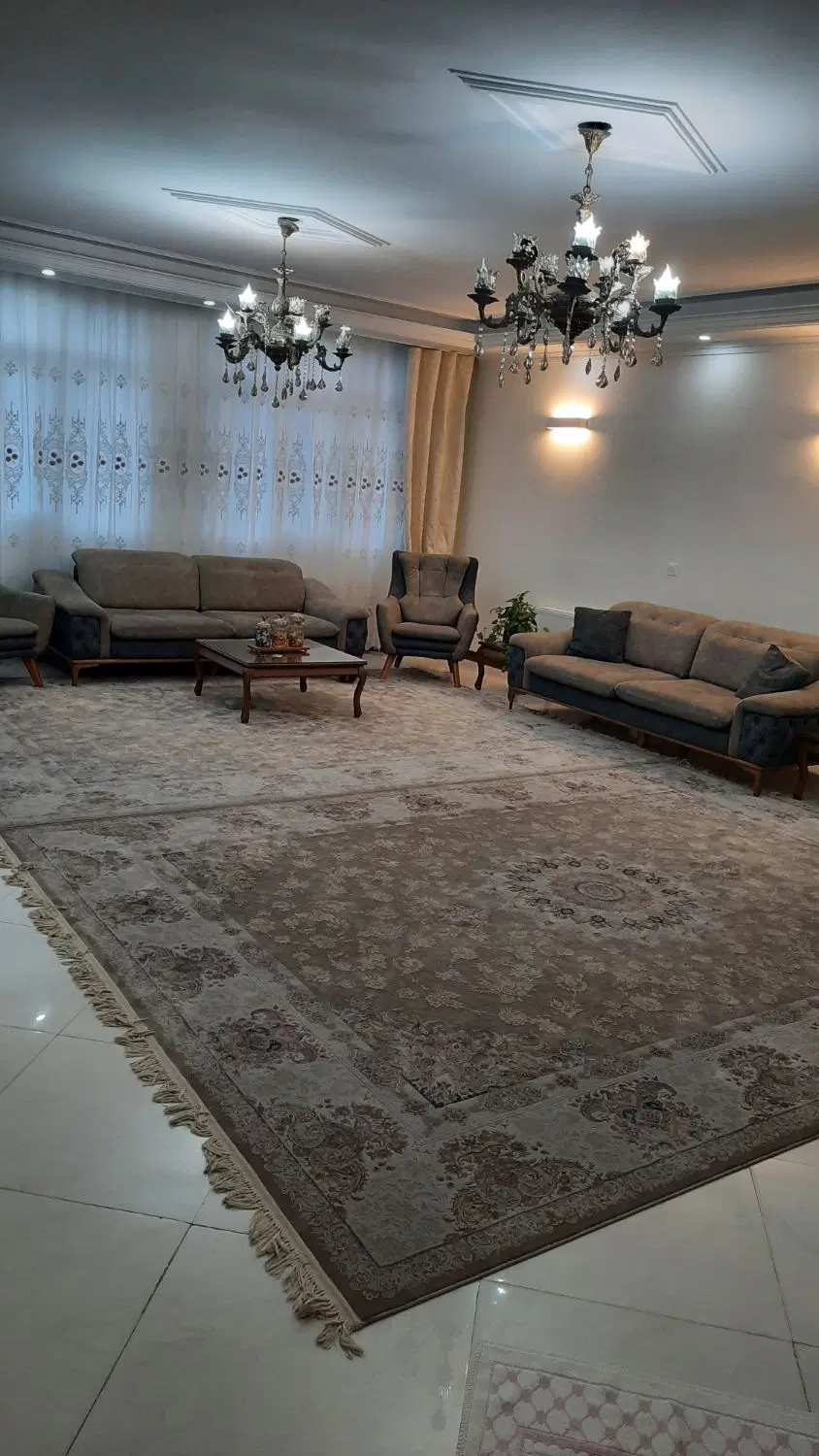 مسلم جنوبی ۱۱۵ متر فول امکانات رهن کامل