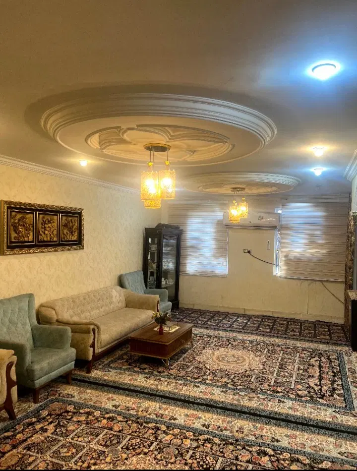 خانه طبقه‌ی دوم مولوی