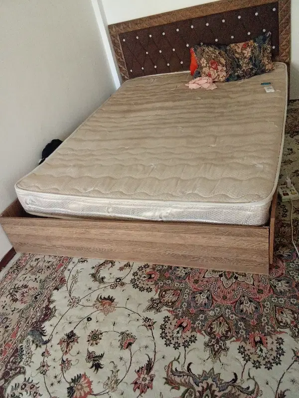 همخونه خانم ..بی حاشیه