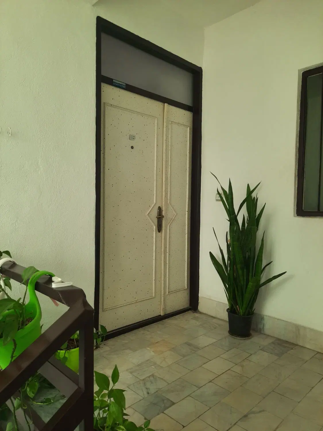 رهن ۷۶ متری گلسار