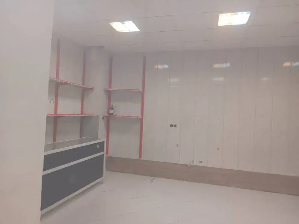 اجاره مغازه ۴۰ متری محله راه آهن