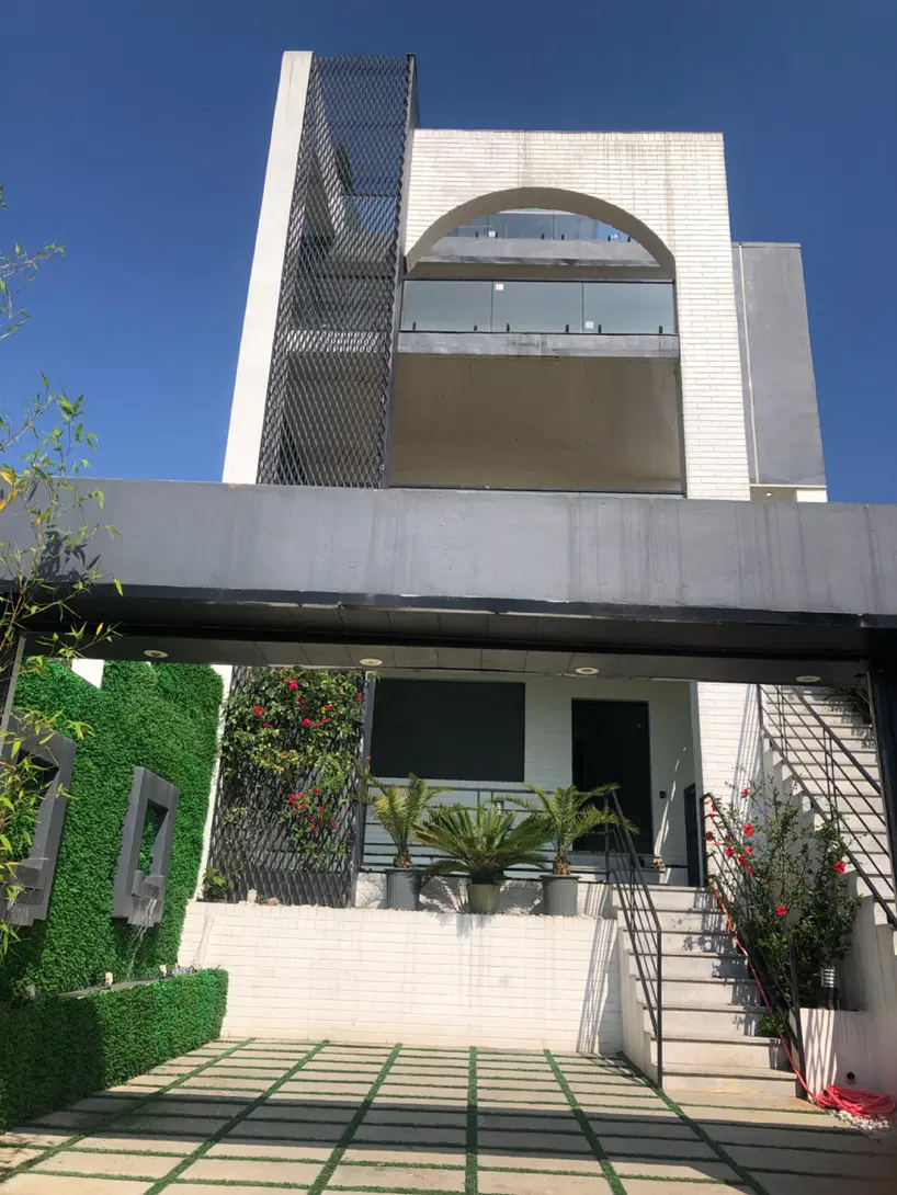 ویلا تریبلکس فول امکانات در دل جنگل
