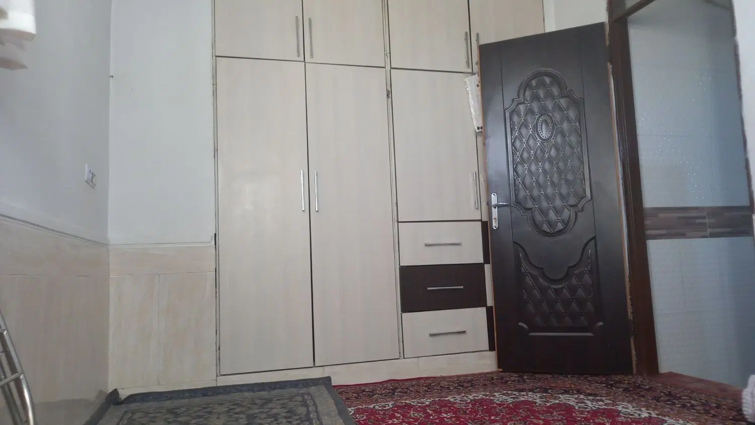 اپارتمان طبقه دوم