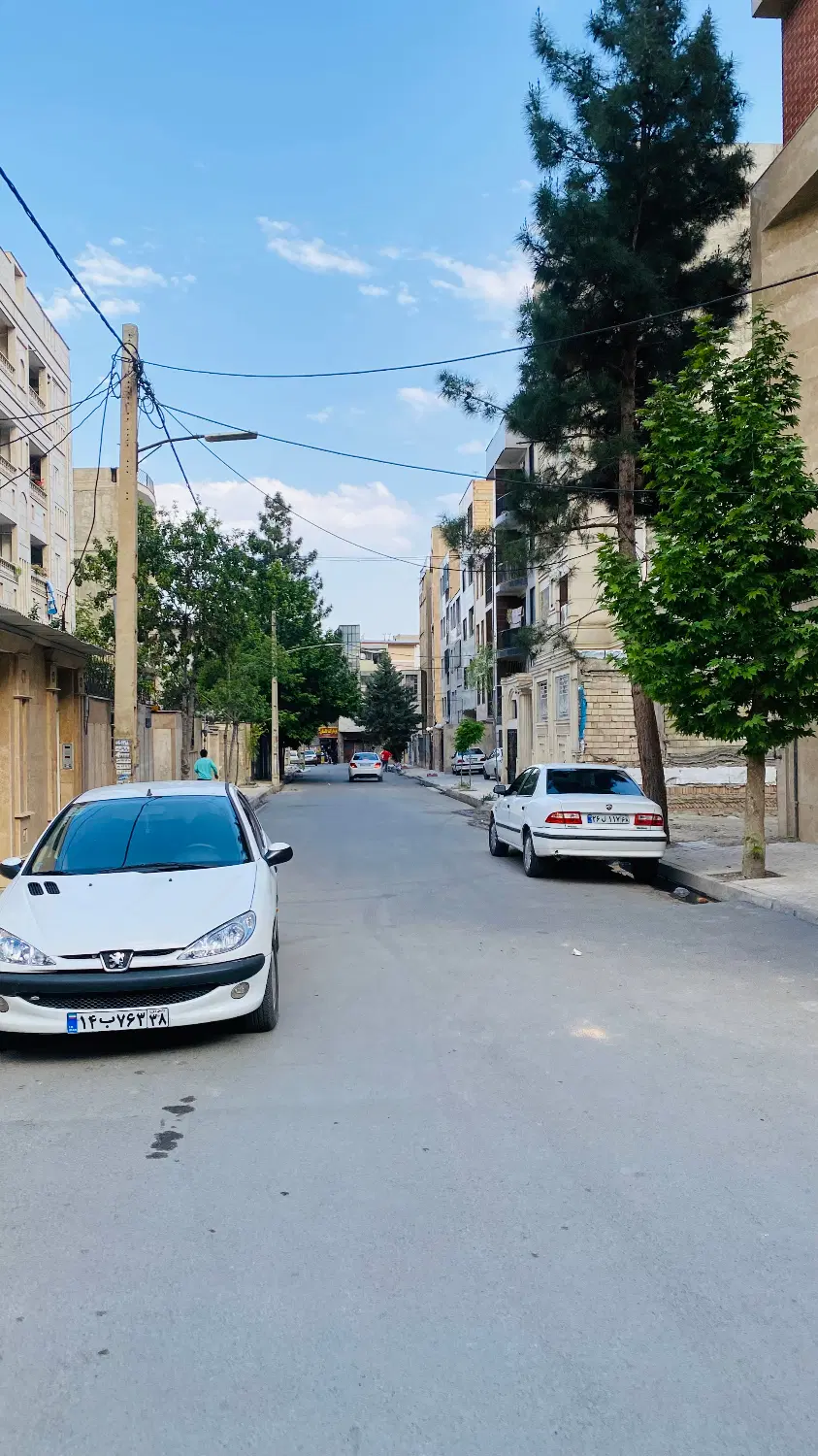 ۹۳ متر _ رو‌ به افتاب _بوستان ۹ _ فول _ سند تک برگ