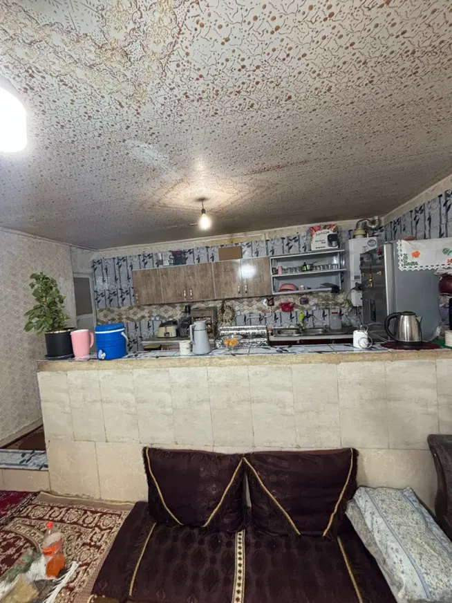 اجاره خونه ۶۰متری همکف با حیات خیلی بزرگ