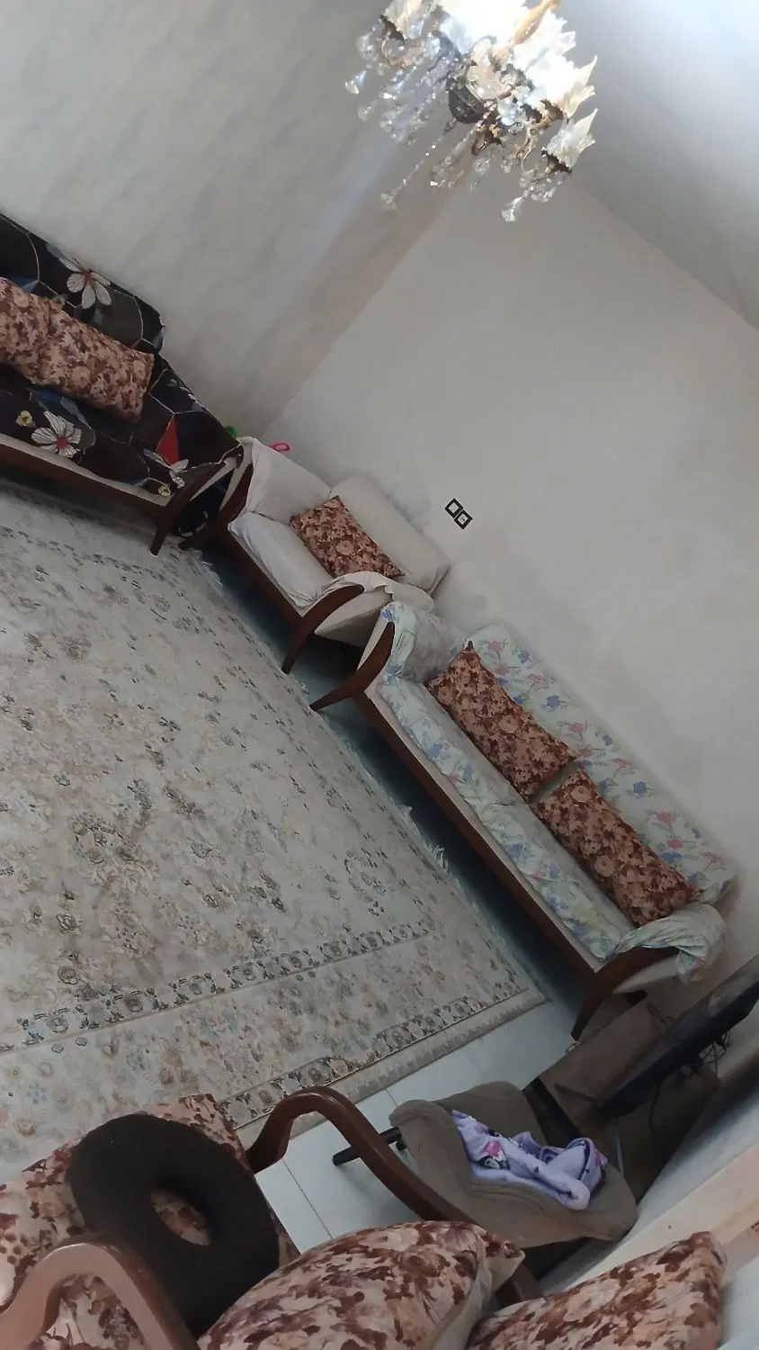 اجاره واحد ۸۰ متری ویلایی فردیس
