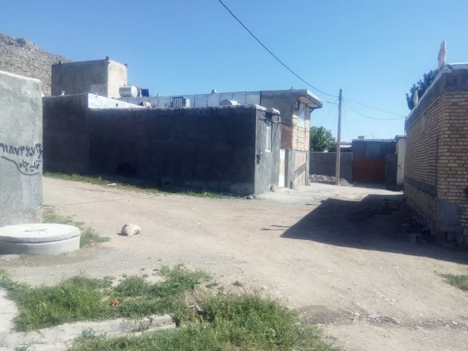 زمین مسکونی