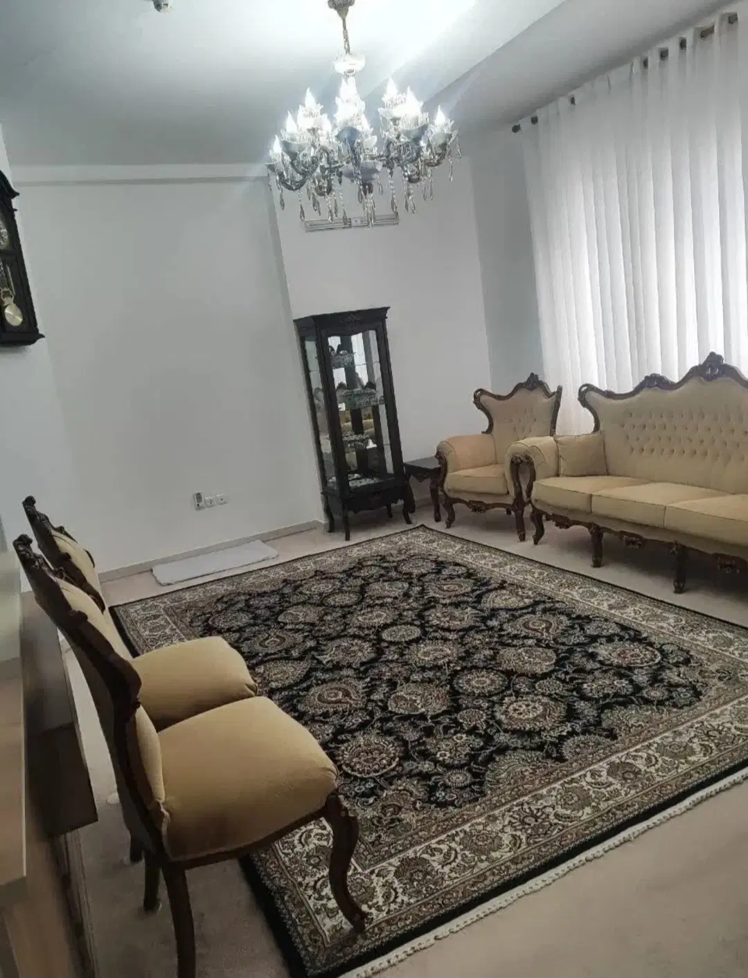 آپارتمان مجتمع اشراق گلشهر